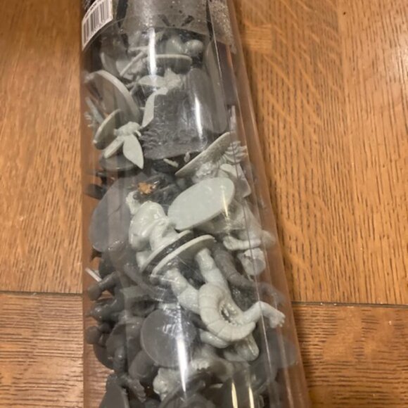 Wicked Duals tube of Monsters figures - Picture 5 of 6